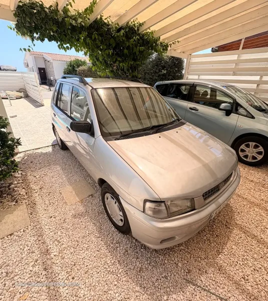 Mazda Demio 1998