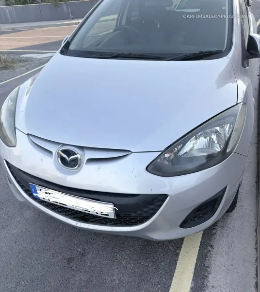 Mazda Demio 2011