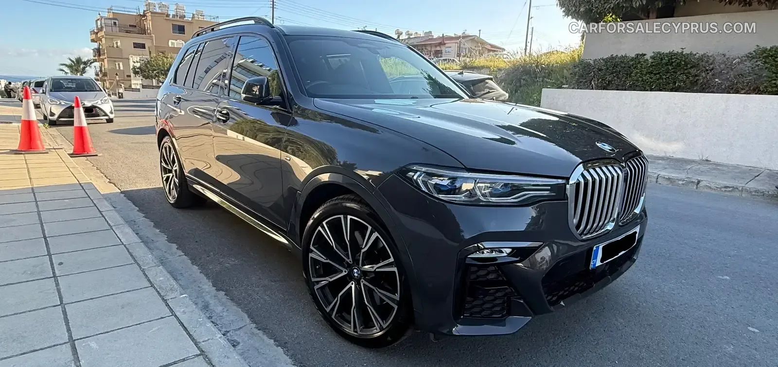 BMW X7 2021