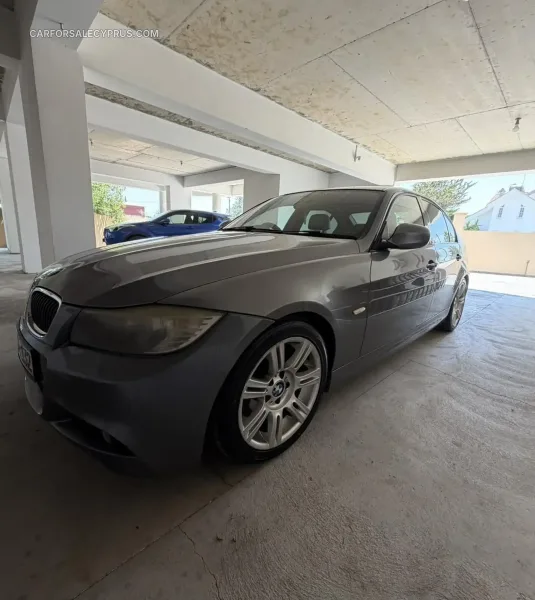 BMW 3 Series 2011