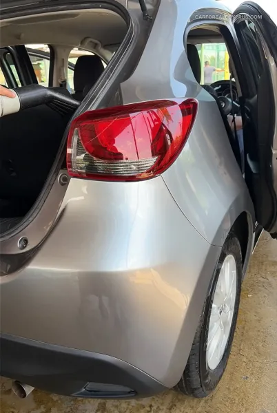 Mazda Demio 2015