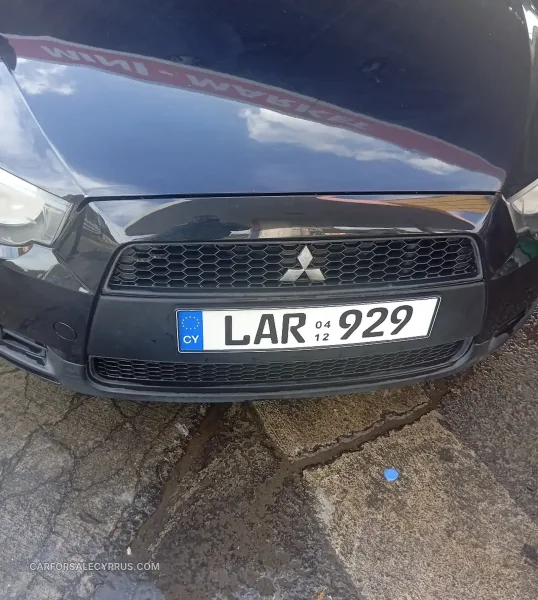Mitsubishi Colt 2012