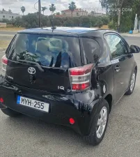Toyota IQ 2010