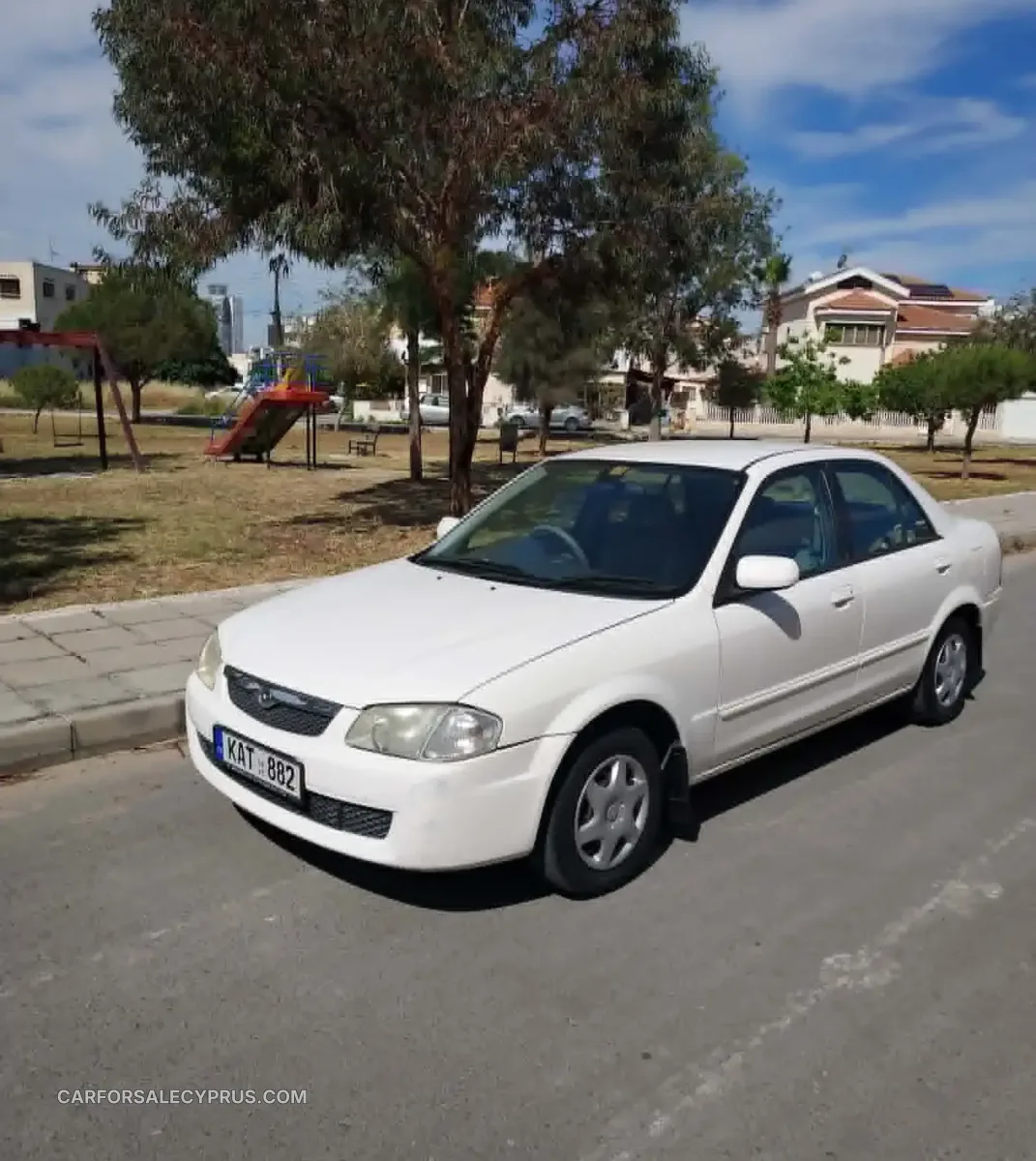 Mazda Familia 1999