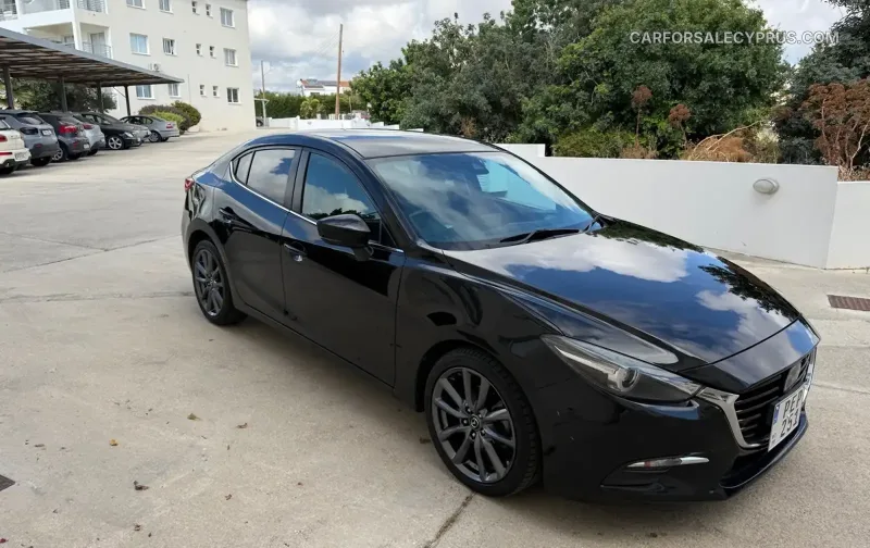 Mazda Axela 2018