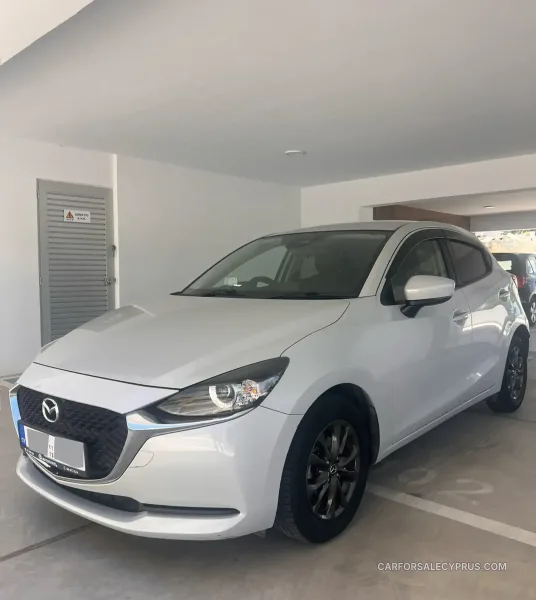 Mazda 2 2019