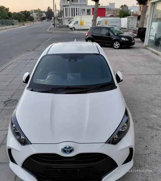 Toyota Yaris 2023