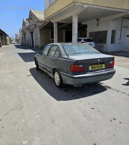 BMW 3 Series 1992