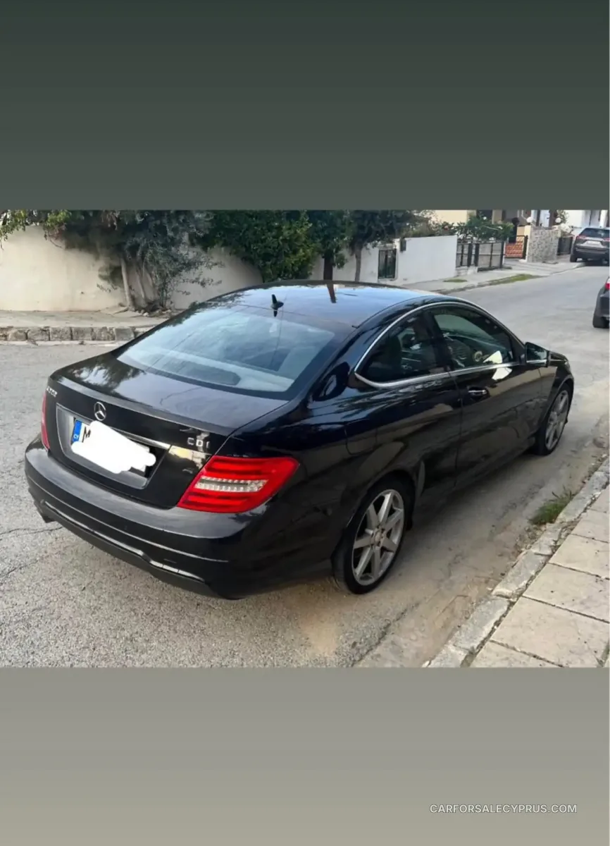 Mercedes-Benz C-Class 2013