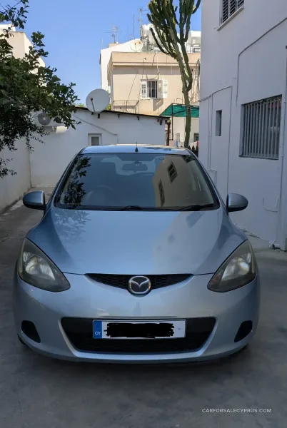 Mazda Demio 2011