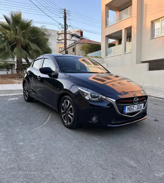 Mazda Demio 2015