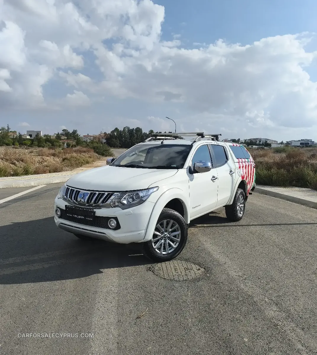 Mitsubishi L200 2016