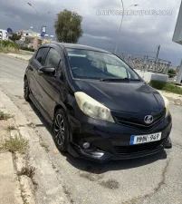 Toyota Vitz 2011