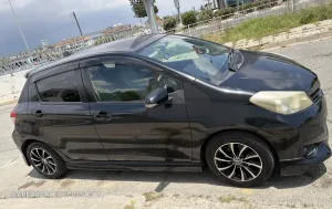 Toyota Vitz 2011 – φωτογραφία 3