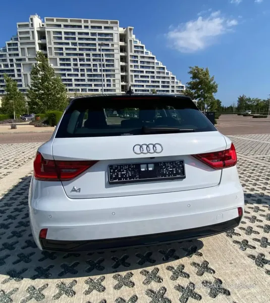 Audi A1 2022