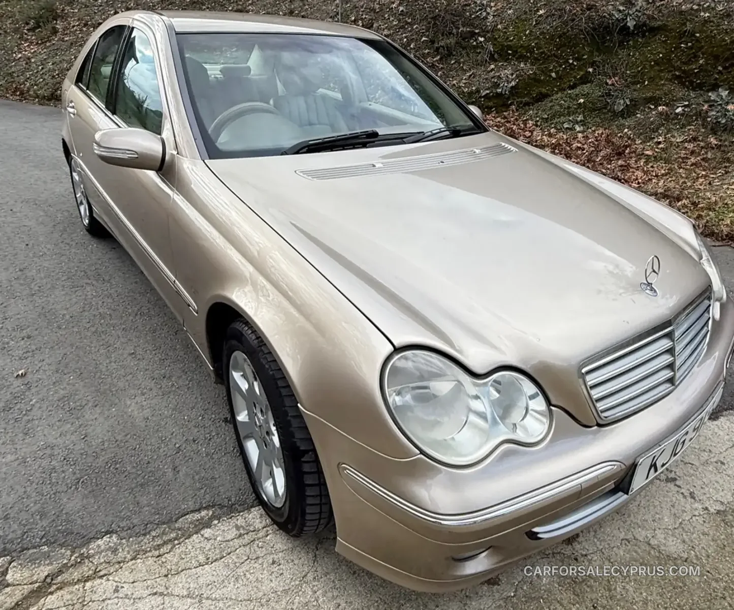 Mercedes-Benz C-Class 2004
