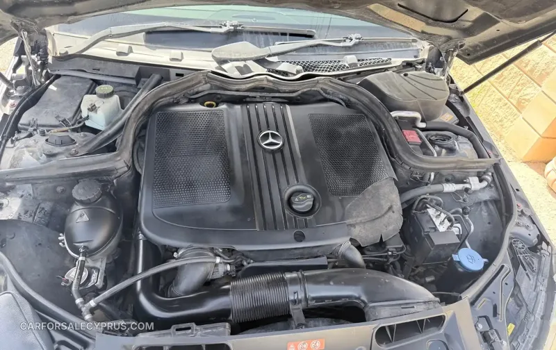 Mercedes-Benz C-Class 2012