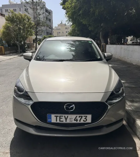 Mazda 2 2022