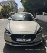 Mazda 2 2022