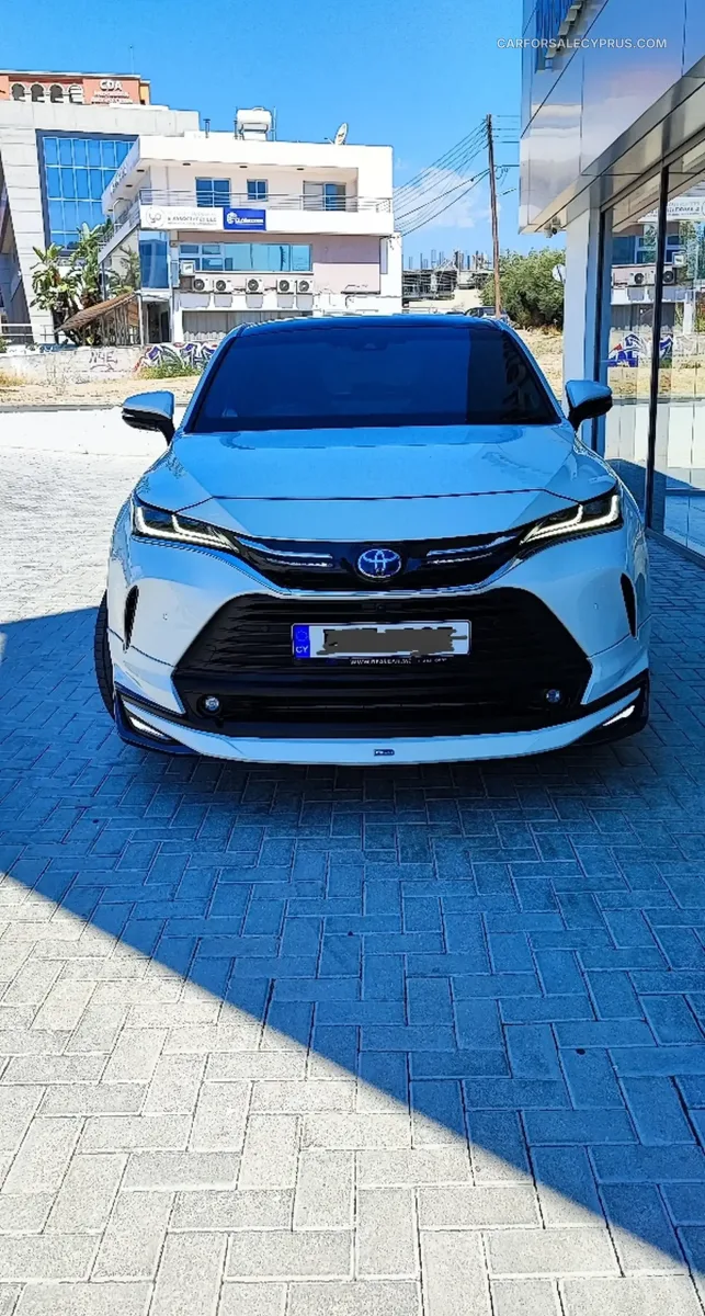 Toyota Harrier 2022