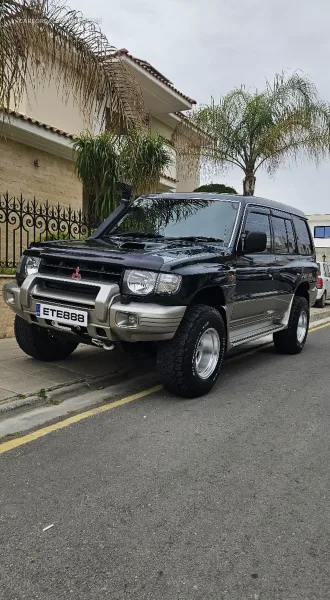 Mitsubishi Pajero 1998